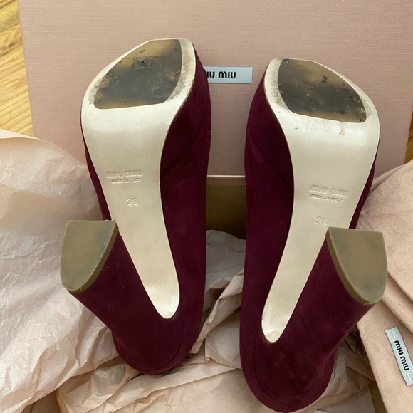 Amazing Burgundy Suede Miu Miu Heels - Picture 3 of 5
